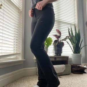 Eddie Bauer Black Slim Flare Leg Hiking Pants Size 0